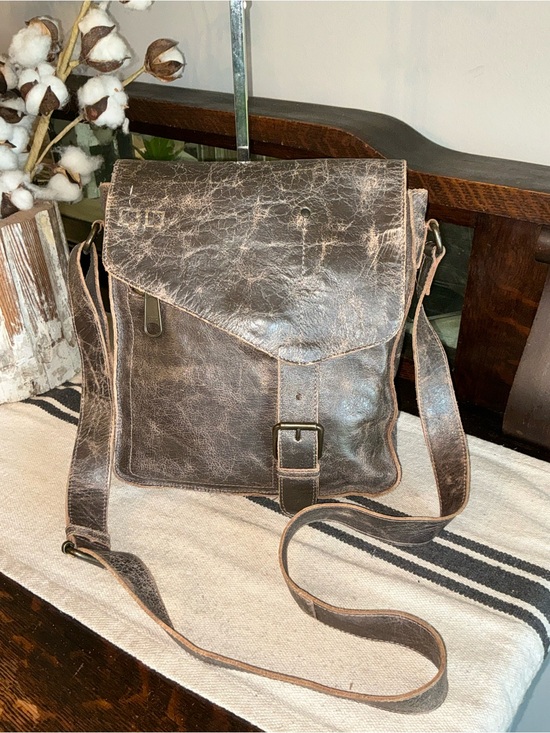 Bed Stu Handbags - Bed Stu Leather Venice Beach Crossbody Bag Brown Lux Retail $240